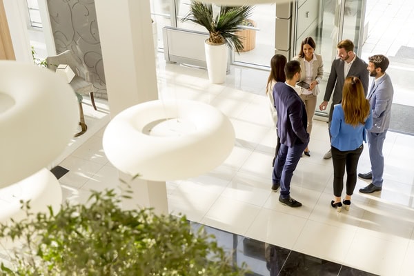 ImmoSky Schweiz Erfahrungen im Luxusimmobilienmarkt: Diskretion und Expertise